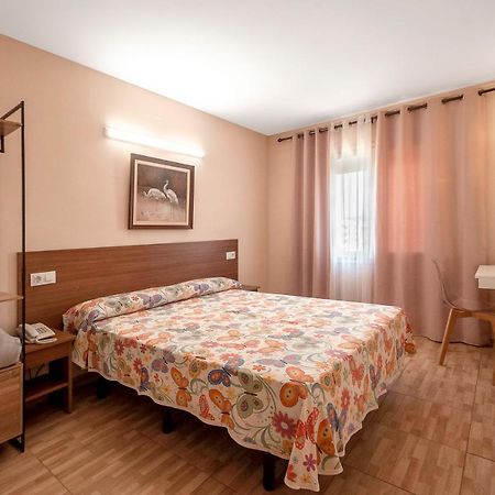 Hotel Silvia Empuriabrava Zewnętrze zdjęcie