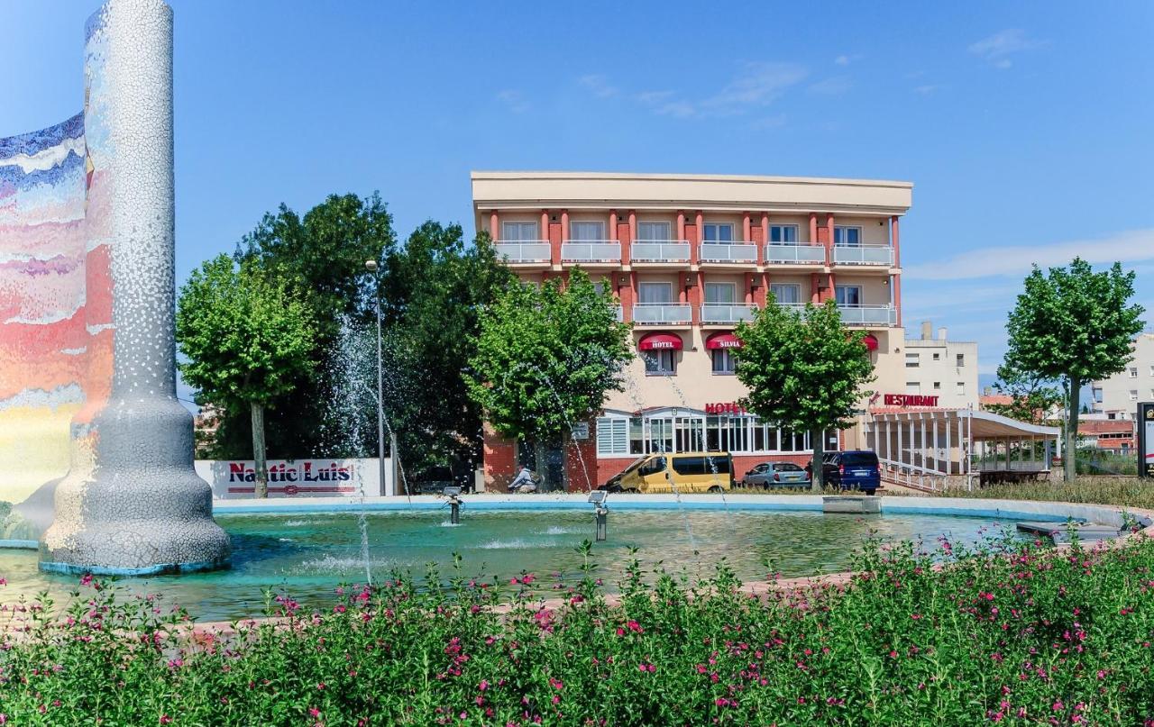 Hotel Silvia Empuriabrava Zewnętrze zdjęcie
