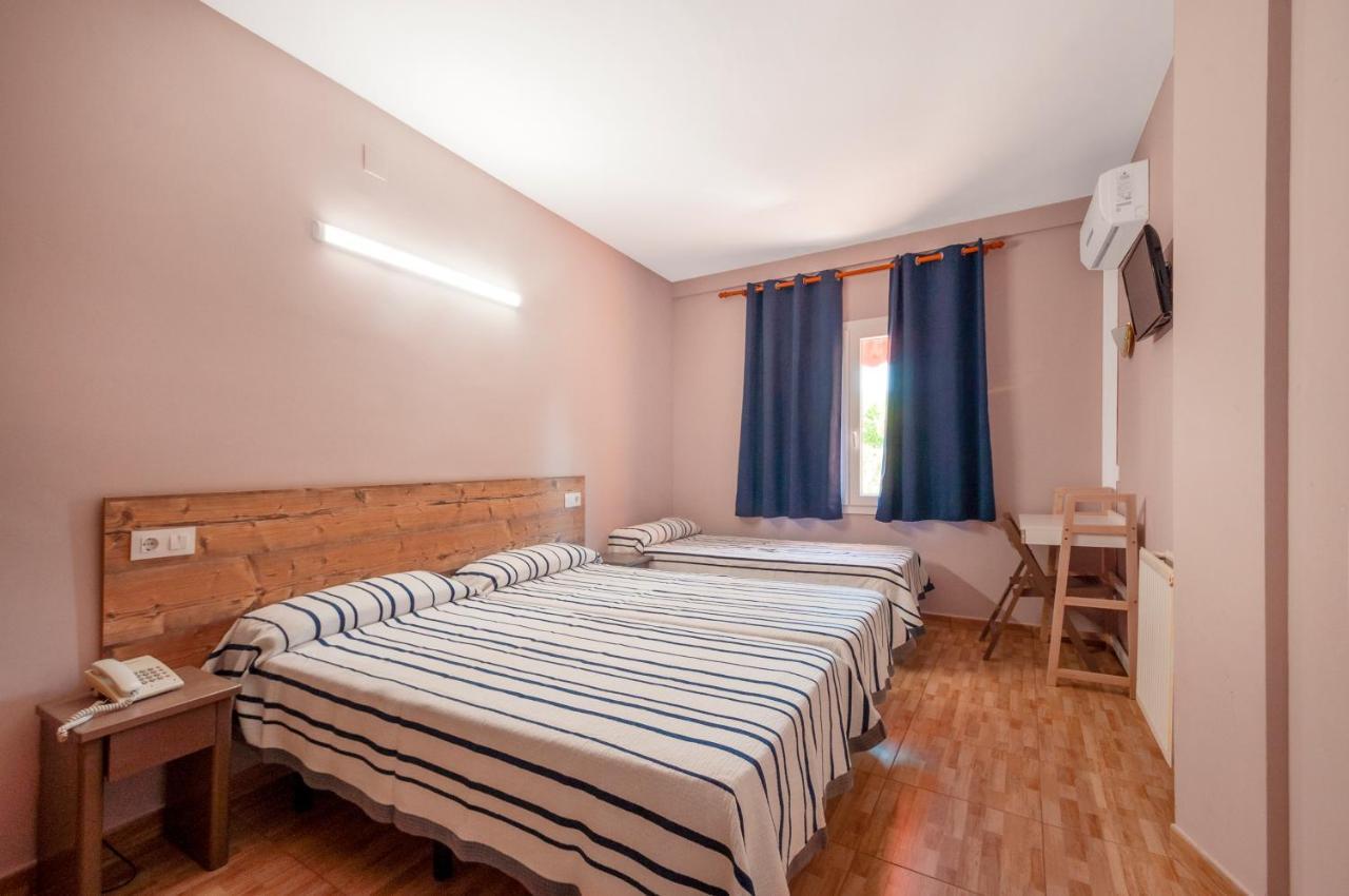Hotel Silvia Empuriabrava Zewnętrze zdjęcie
