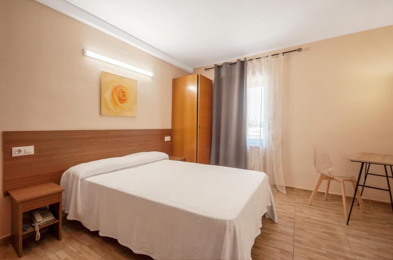 Hotel Silvia Empuriabrava Zewnętrze zdjęcie