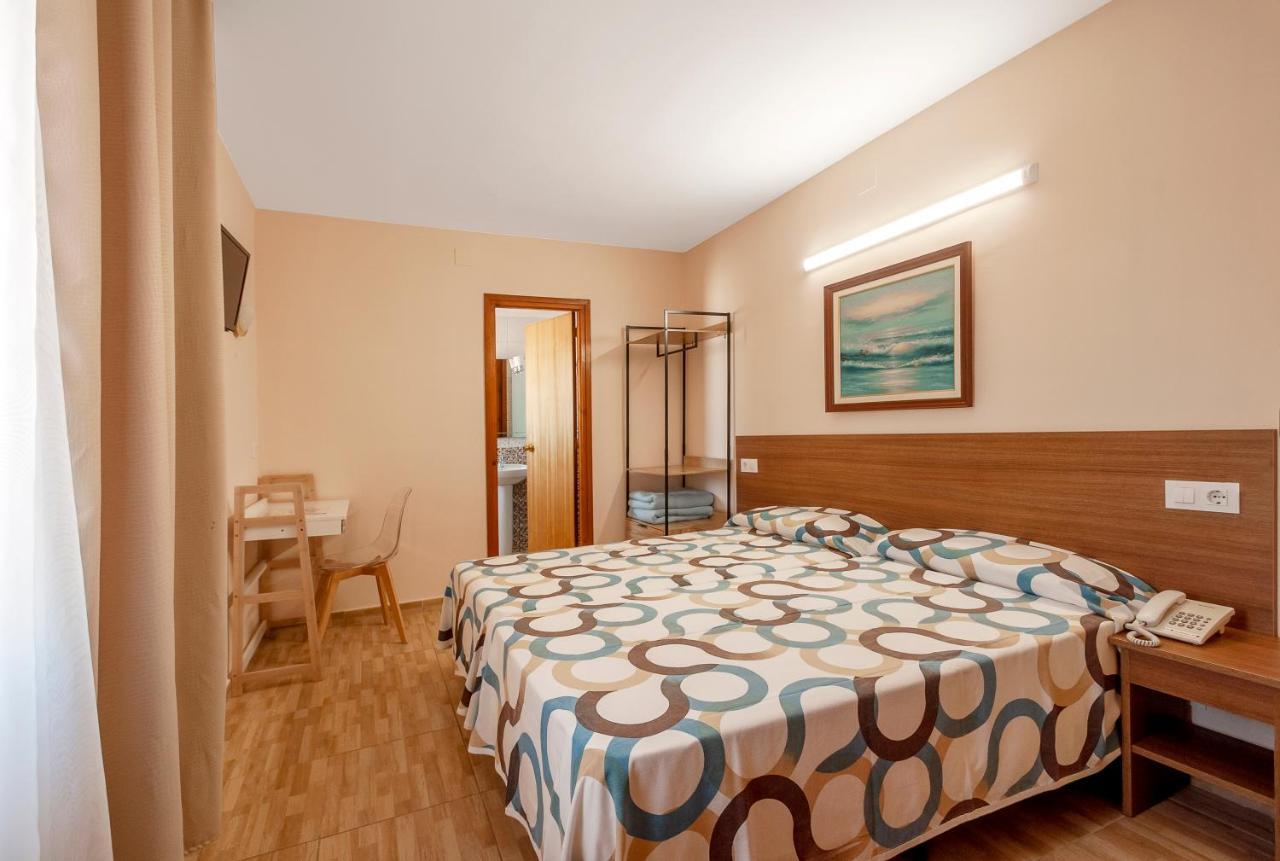 Hotel Silvia Empuriabrava Zewnętrze zdjęcie