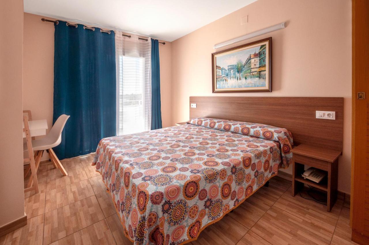 Hotel Silvia Empuriabrava Zewnętrze zdjęcie