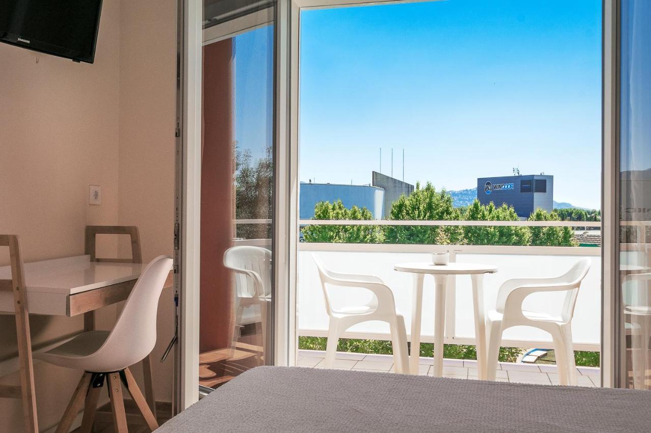 Hotel Silvia Empuriabrava Zewnętrze zdjęcie
